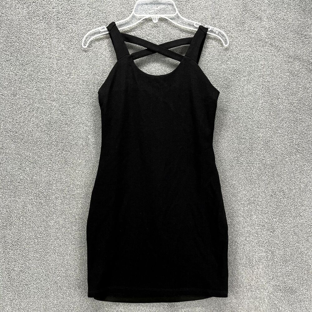 By Debra Dress Women Medium Black‎ bodycon Stretch cross stripped Lined Cocktail